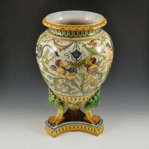 Vaso con tripode